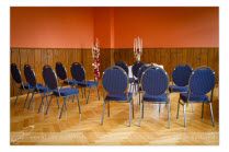 Hochzeit-Seminarraum-k